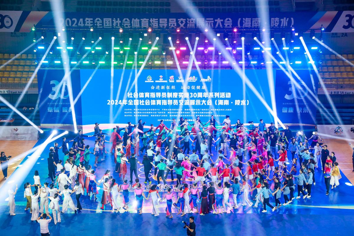 NBA交易市场动态：湖人完成外援签约,