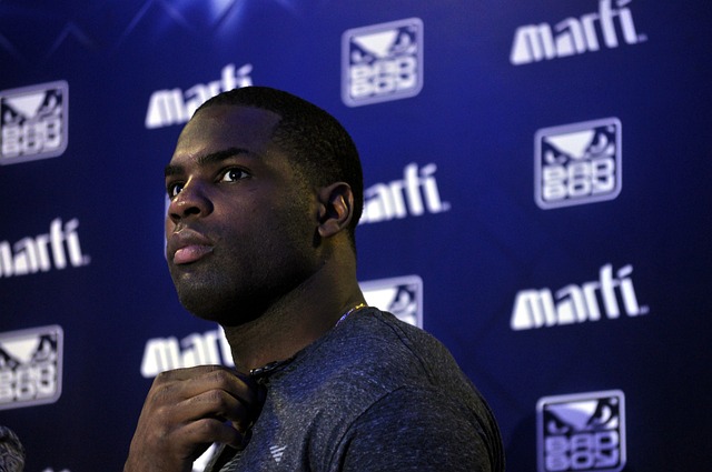 发场景下